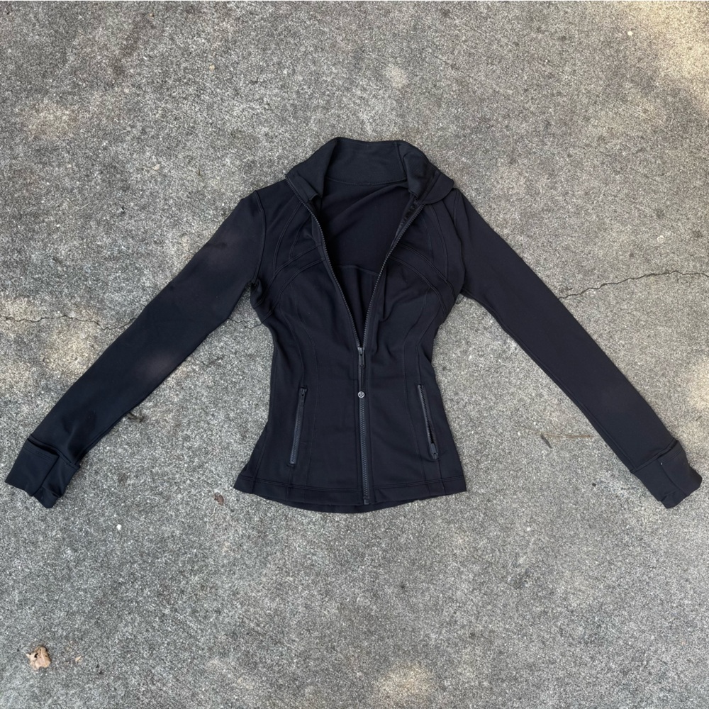 Black Lululemon jacket